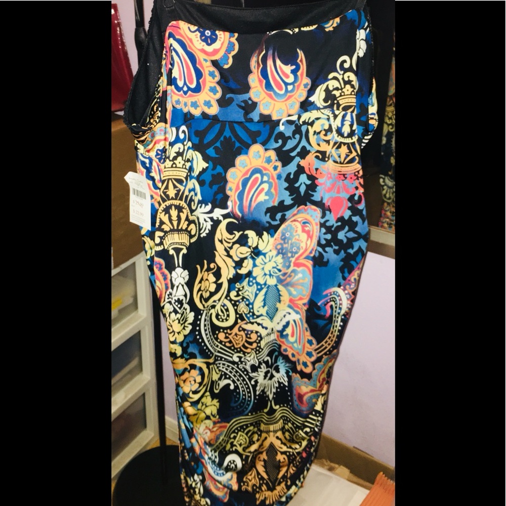 Women’s multi colored dress